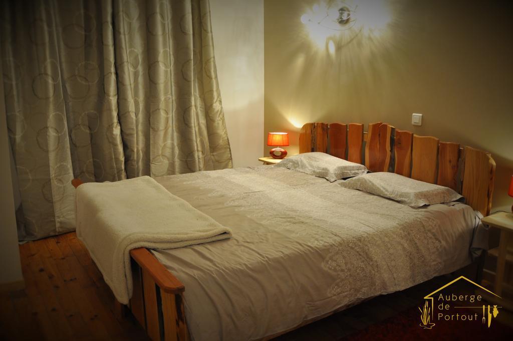 Auberge de Portout Chanaz Quarto foto